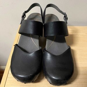 Dansko Thea Clog